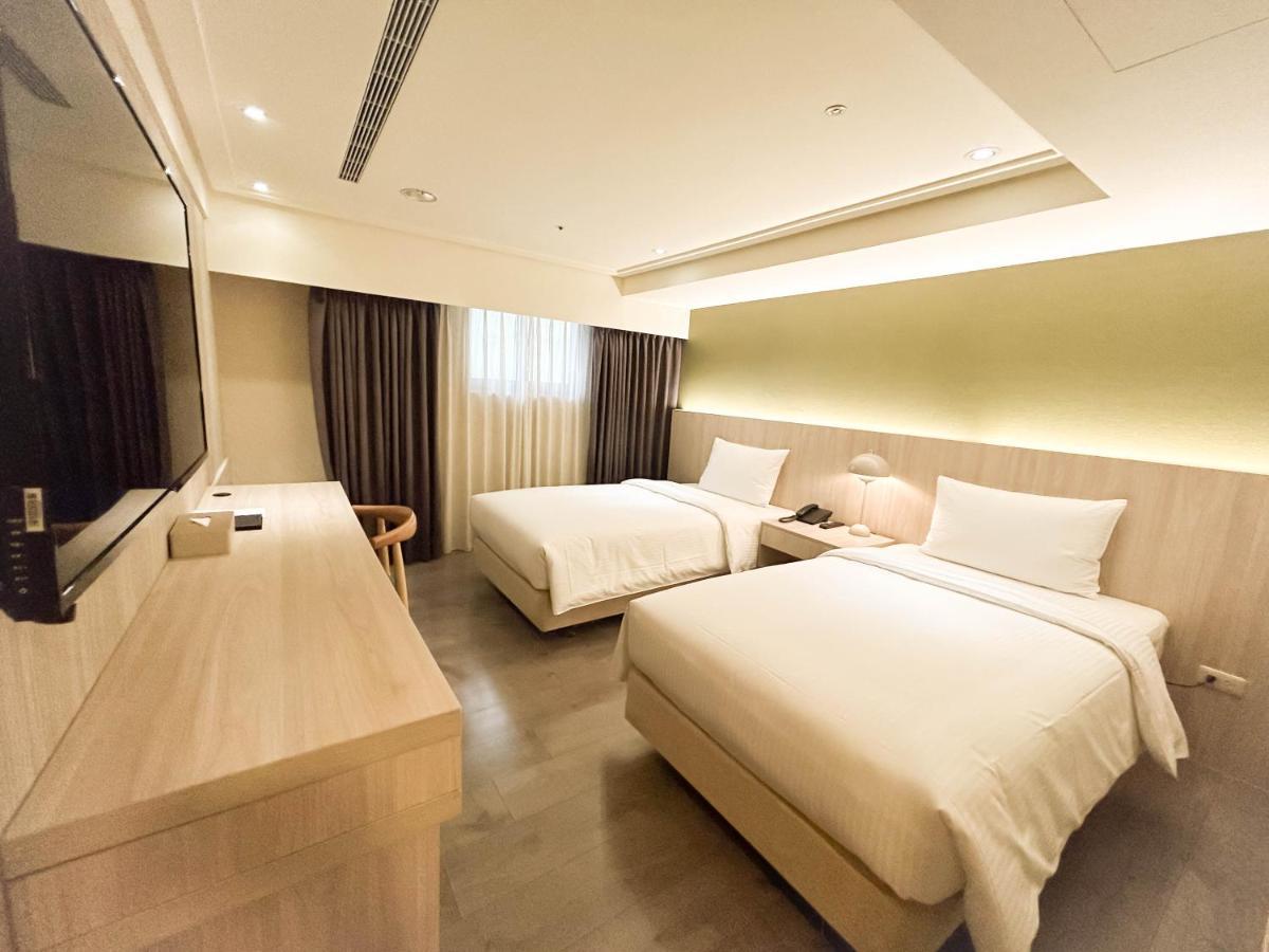 Green Hotel - Tea Way Taichung Extérieur photo