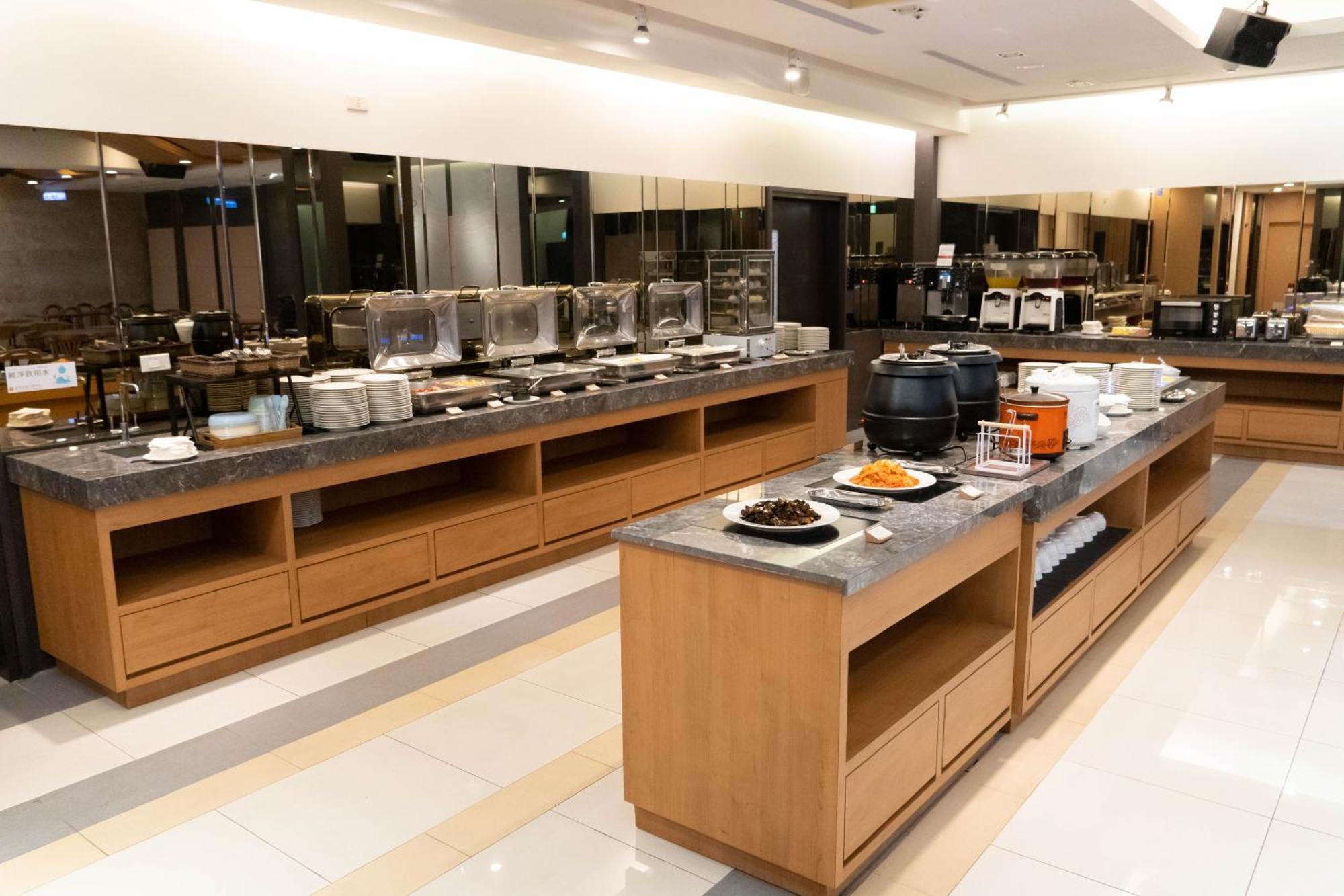 Green Hotel - Tea Way Taichung Extérieur photo